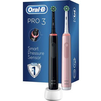 Oral-B Pro 3 3900 Electric Toothbrush - Twin Pack